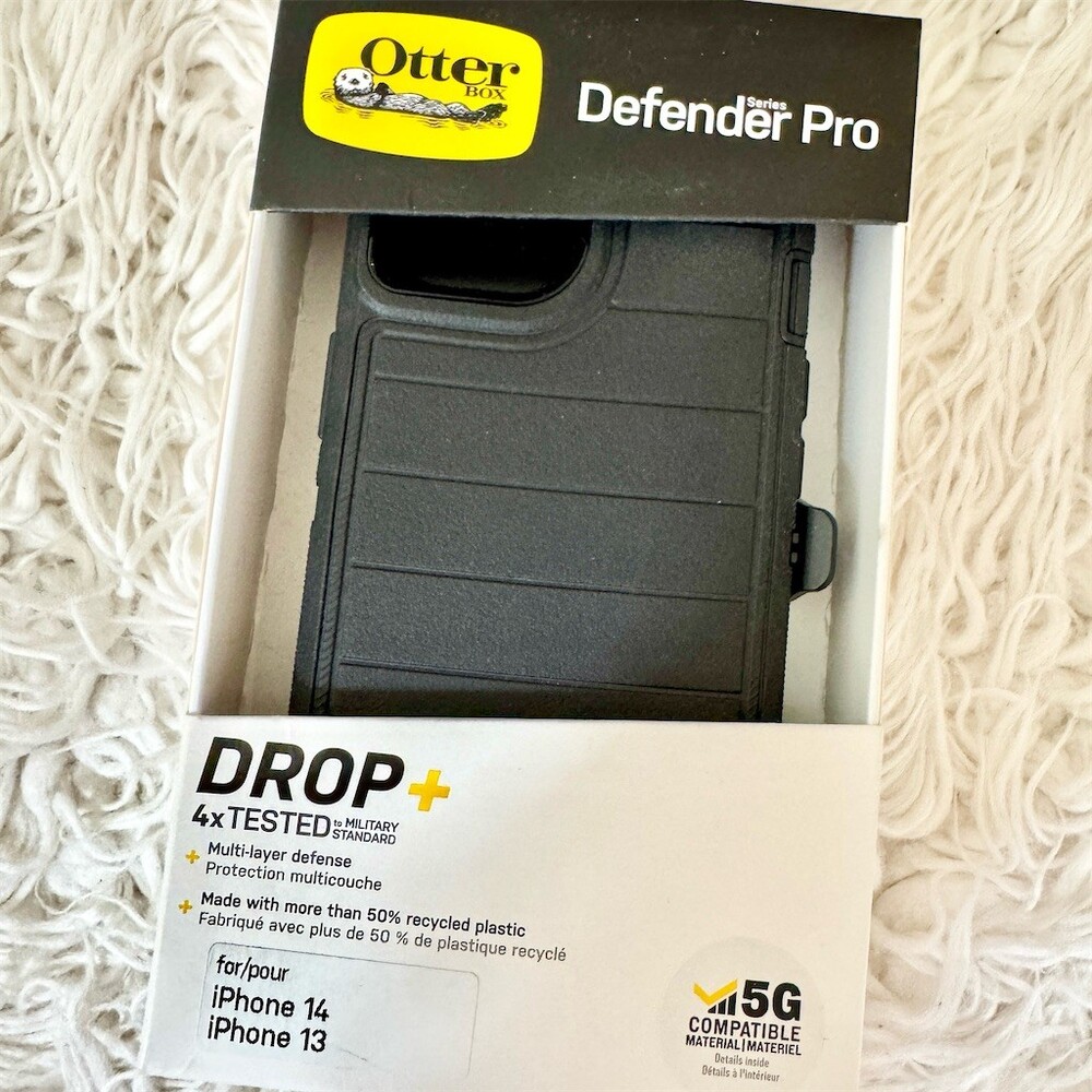 OtterBox Defender Pro Rugged Case Holster Kickstand iPhone 14/13 Black